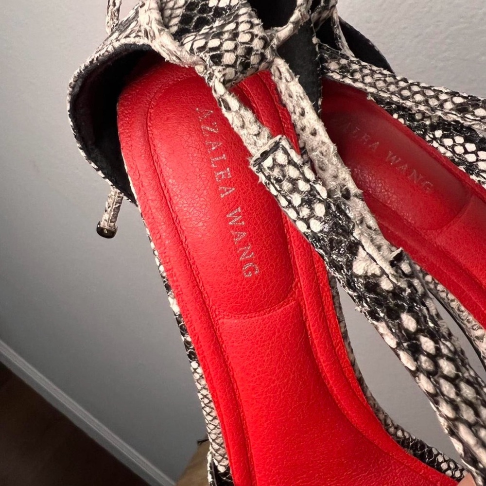 Azalea Wang Buiky Snakeskin Embossed Ankle Wrap‎ Pump Size 10 - Picture 2 of 7